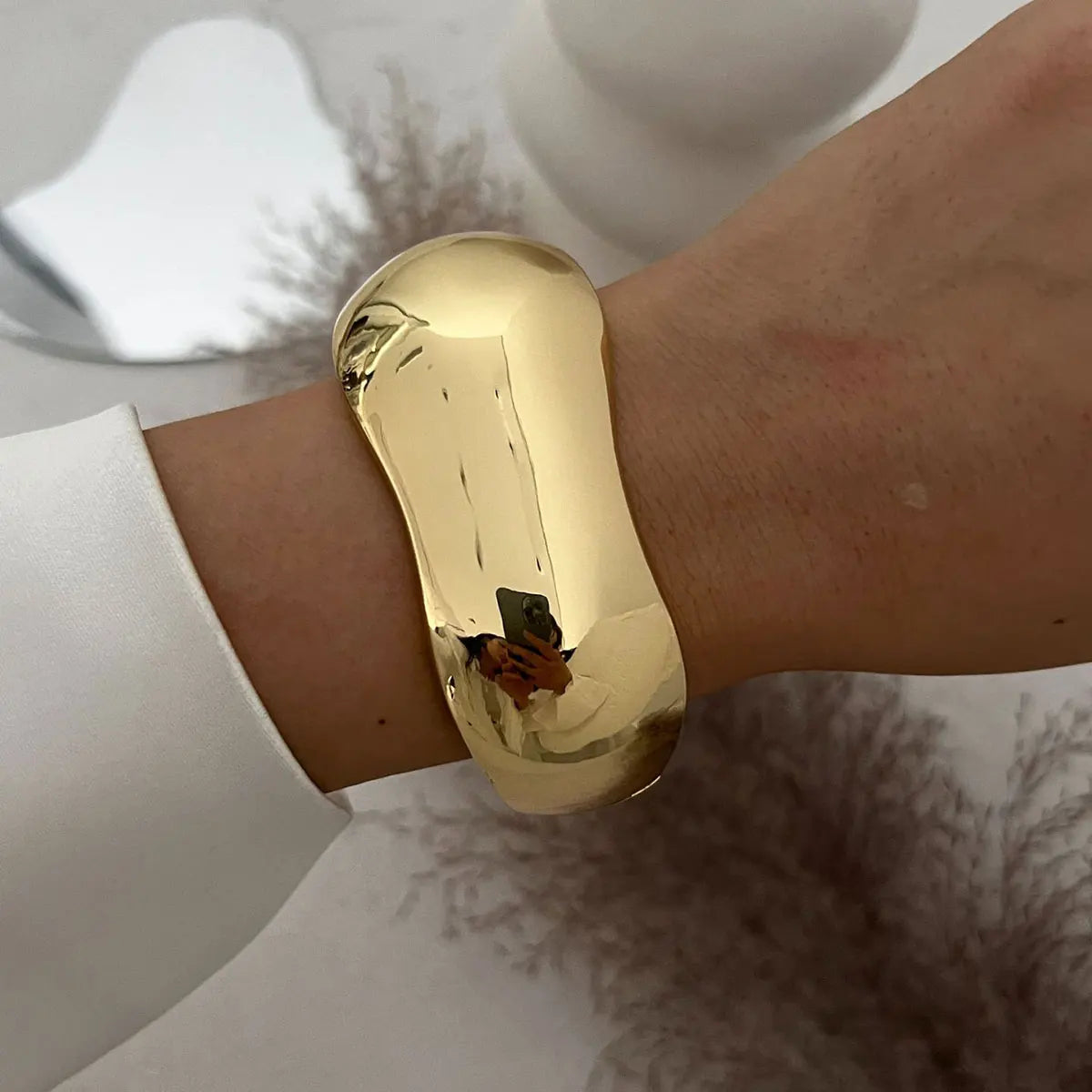 Lea triple cuff