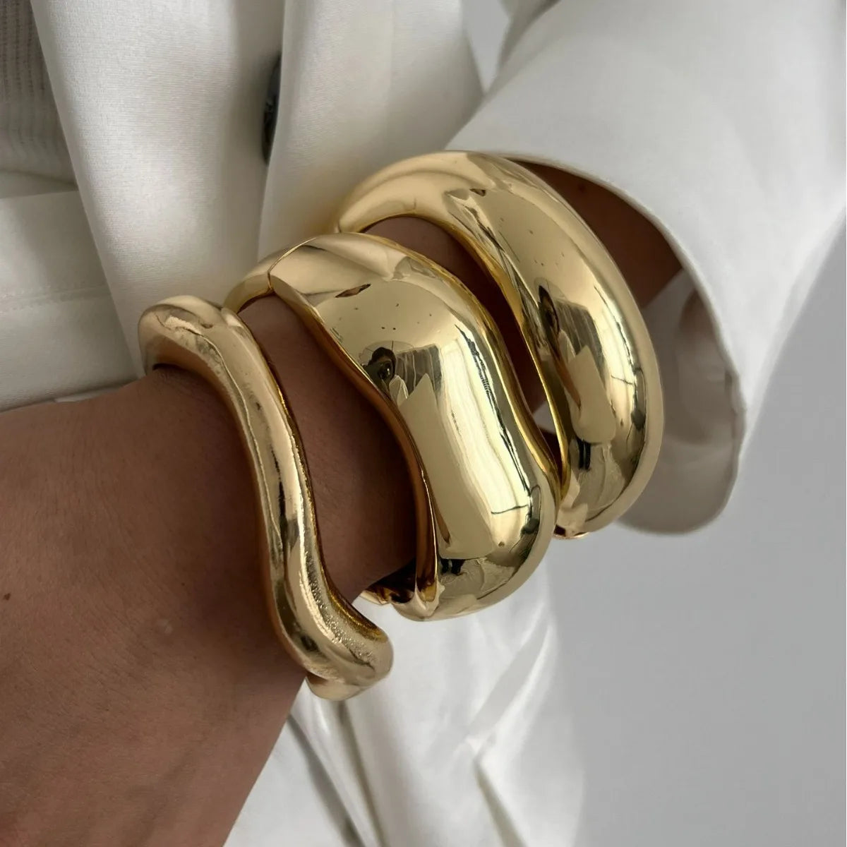 Lea triple cuff