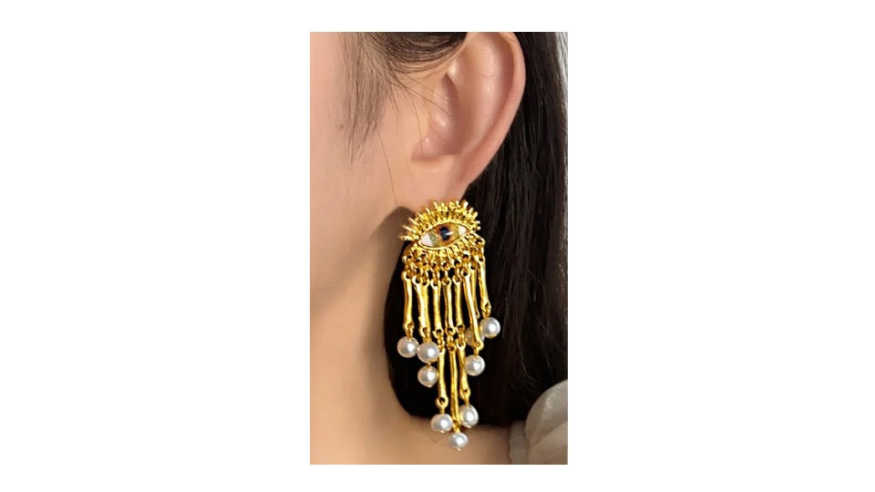 Aurora gold earring
